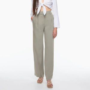 Aritzia Wilfred Effortless Cropped Pant - Grey - Size 8
